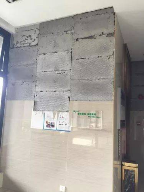 瓷磚背膠的作用是什么？